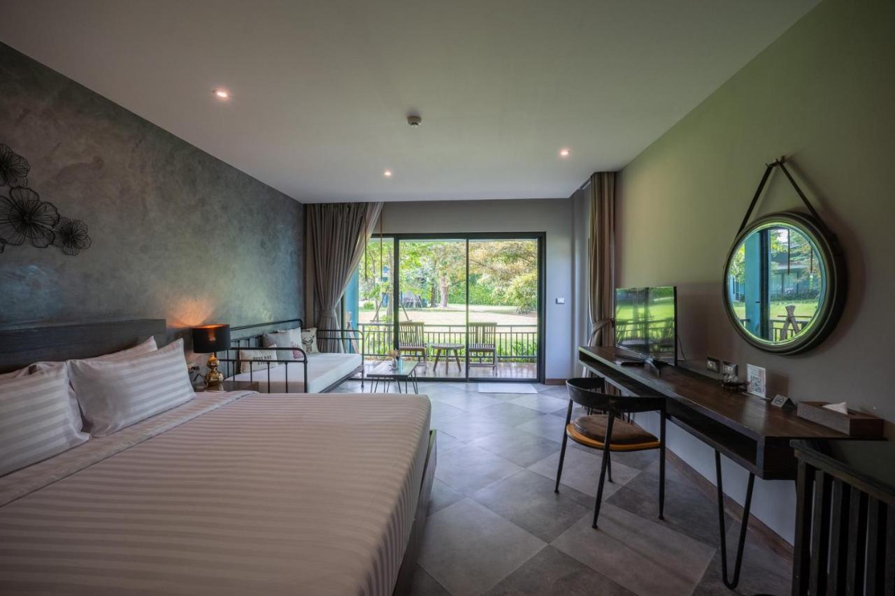 Coral Tree Huahin 4* Petchaburi